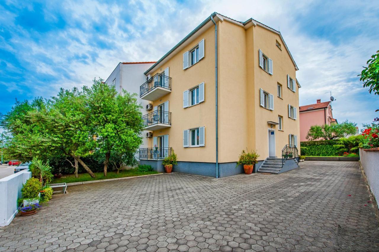 Apartments Bella B Rovinj Luaran gambar