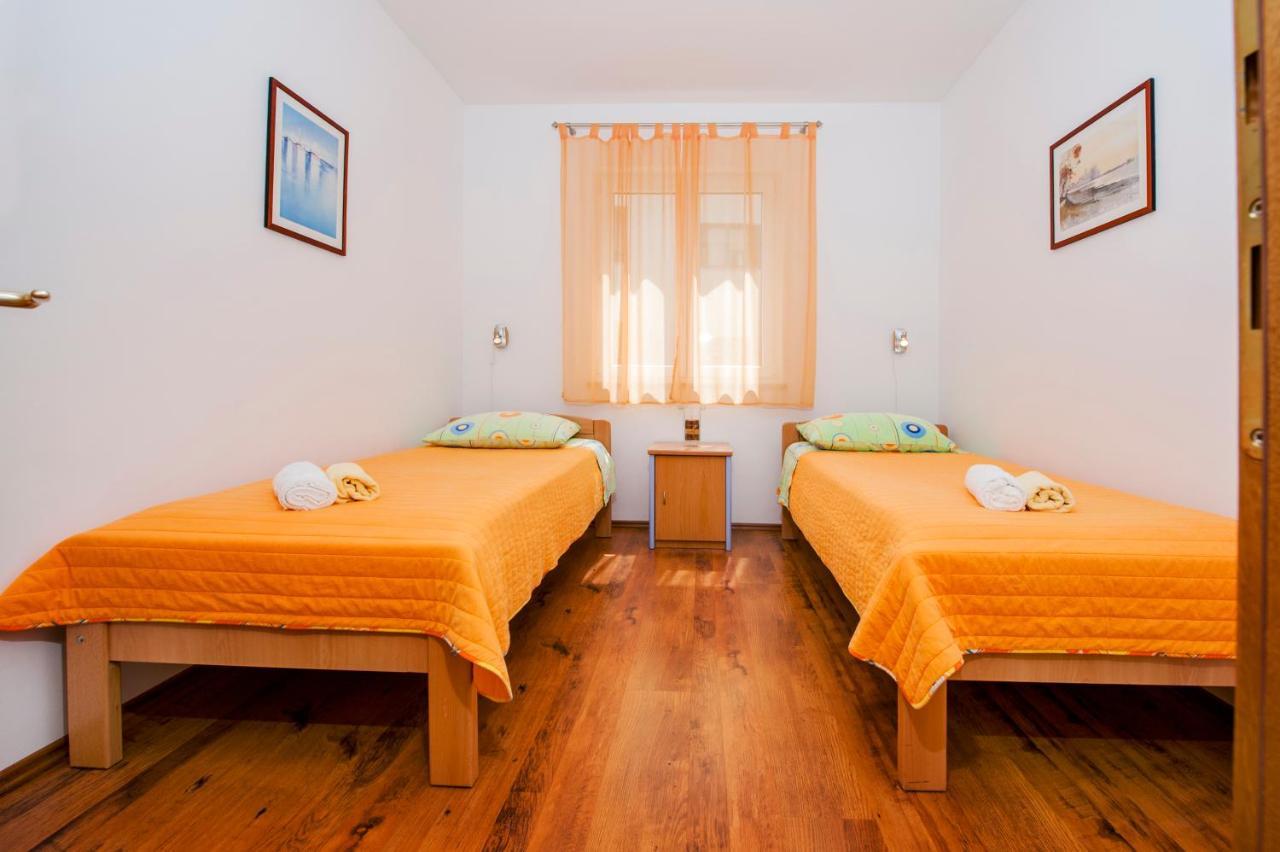 Apartments Bella B Rovinj Luaran gambar