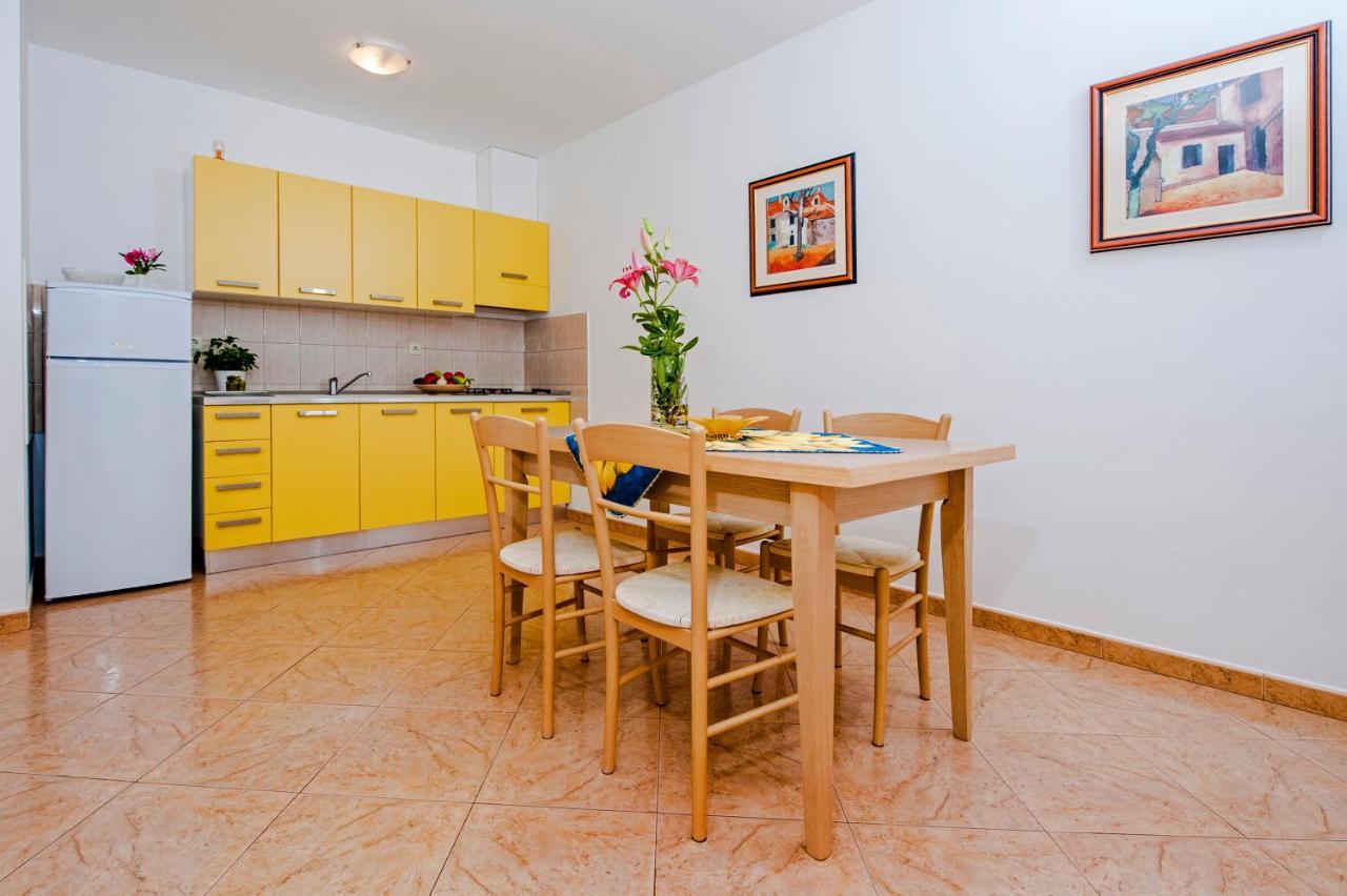 Apartments Bella B Rovinj Luaran gambar